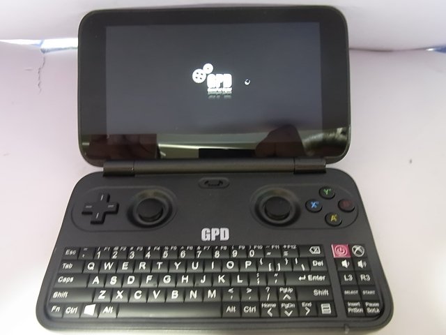 小型PC「GPD WIN」を手に入れた | kako blog