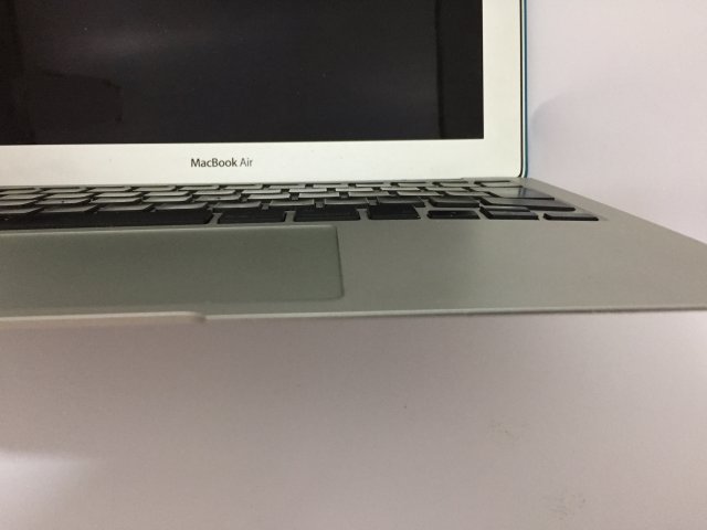 MacBookAir MD761J/A Mid2013 バッテリー劣化殆どなし